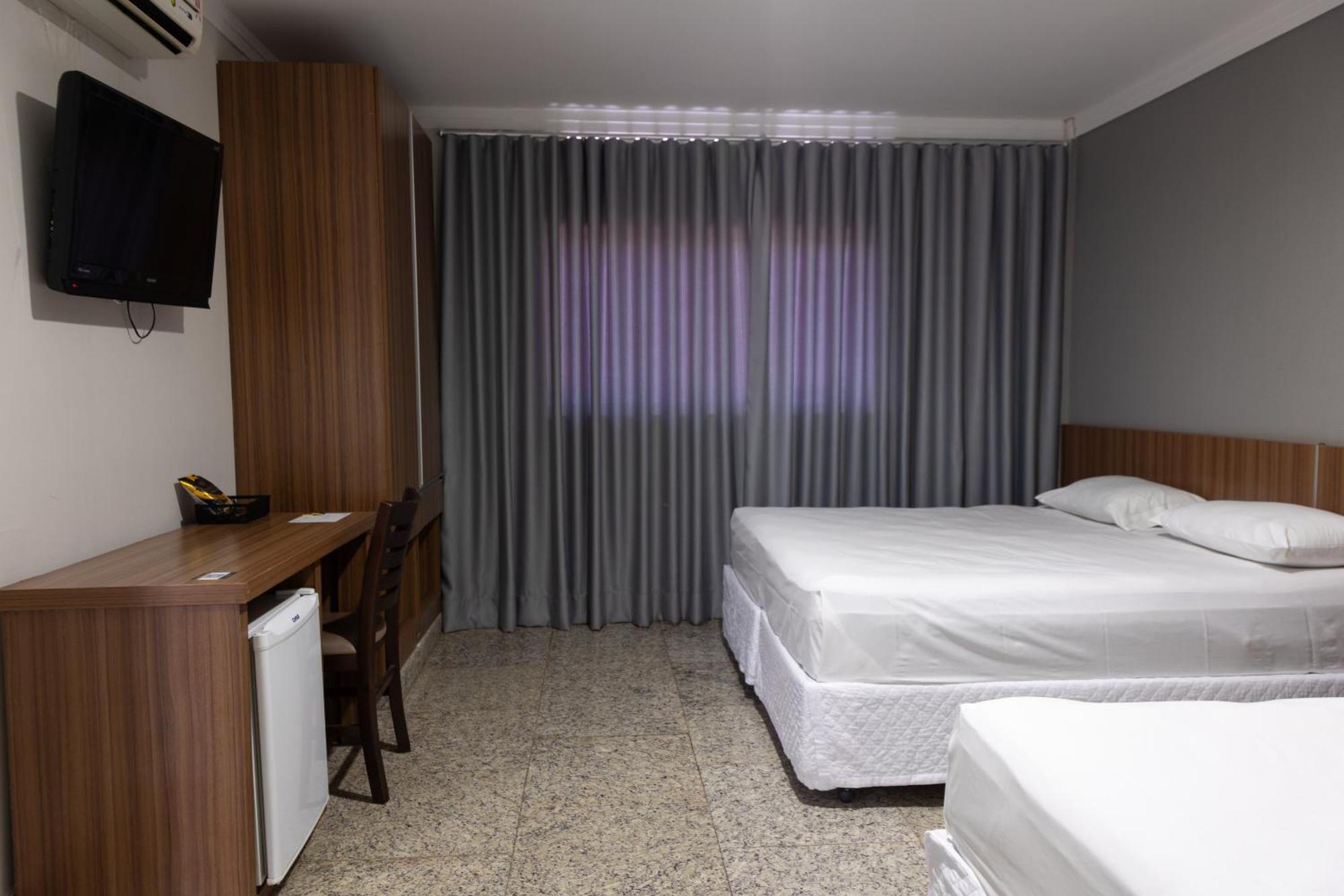 Bombonato Hotel - Facil Acesso Ao Aeroporto E Parque De Exposicoes Abcz Uberaba Zewnętrze zdjęcie