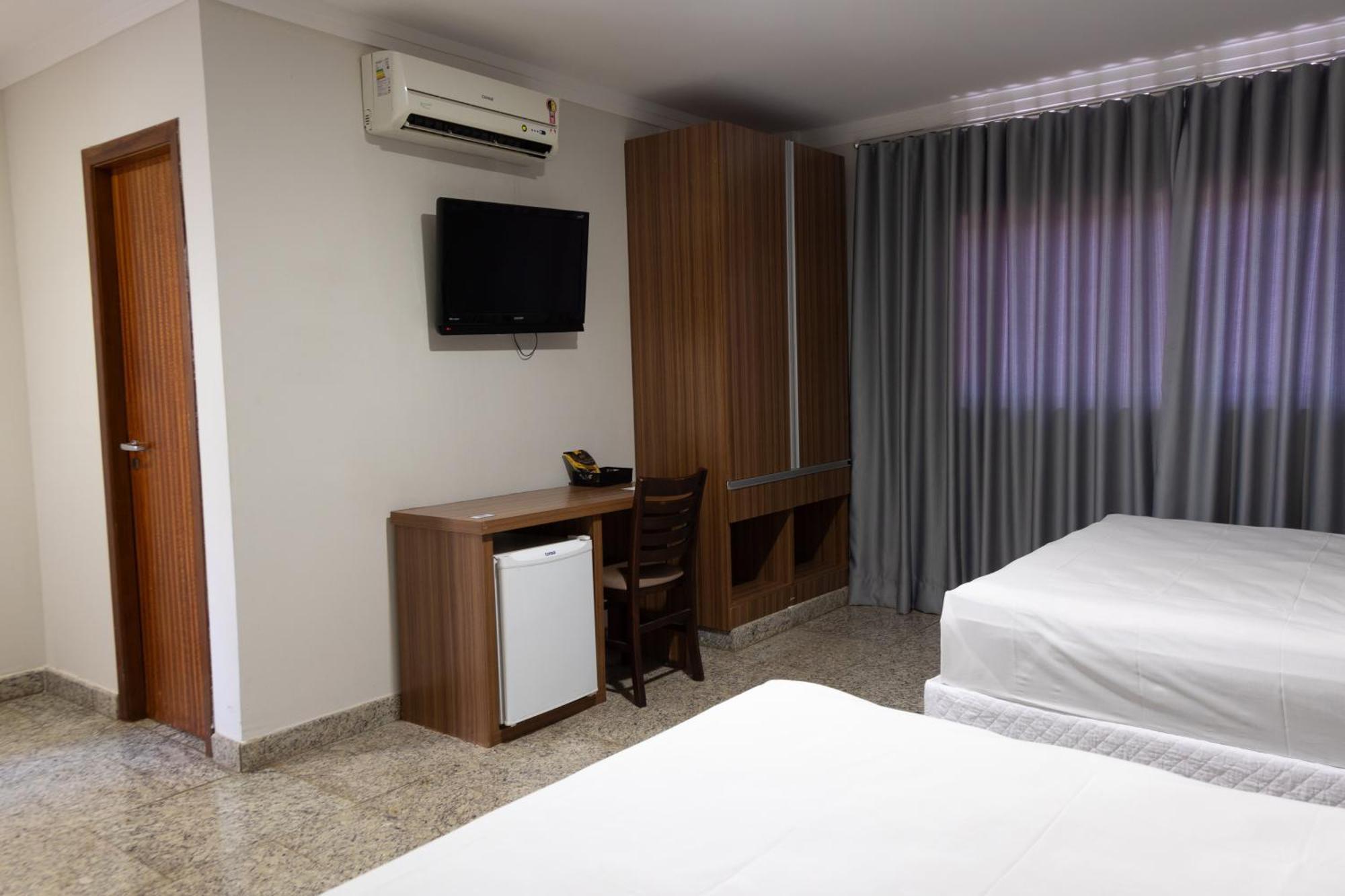 Bombonato Hotel - Facil Acesso Ao Aeroporto E Parque De Exposicoes Abcz Uberaba Zewnętrze zdjęcie